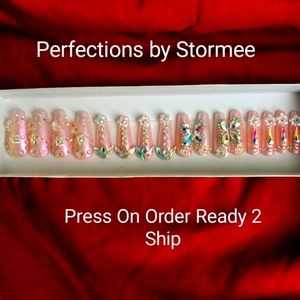 Pink Butterfly Bling Press-On